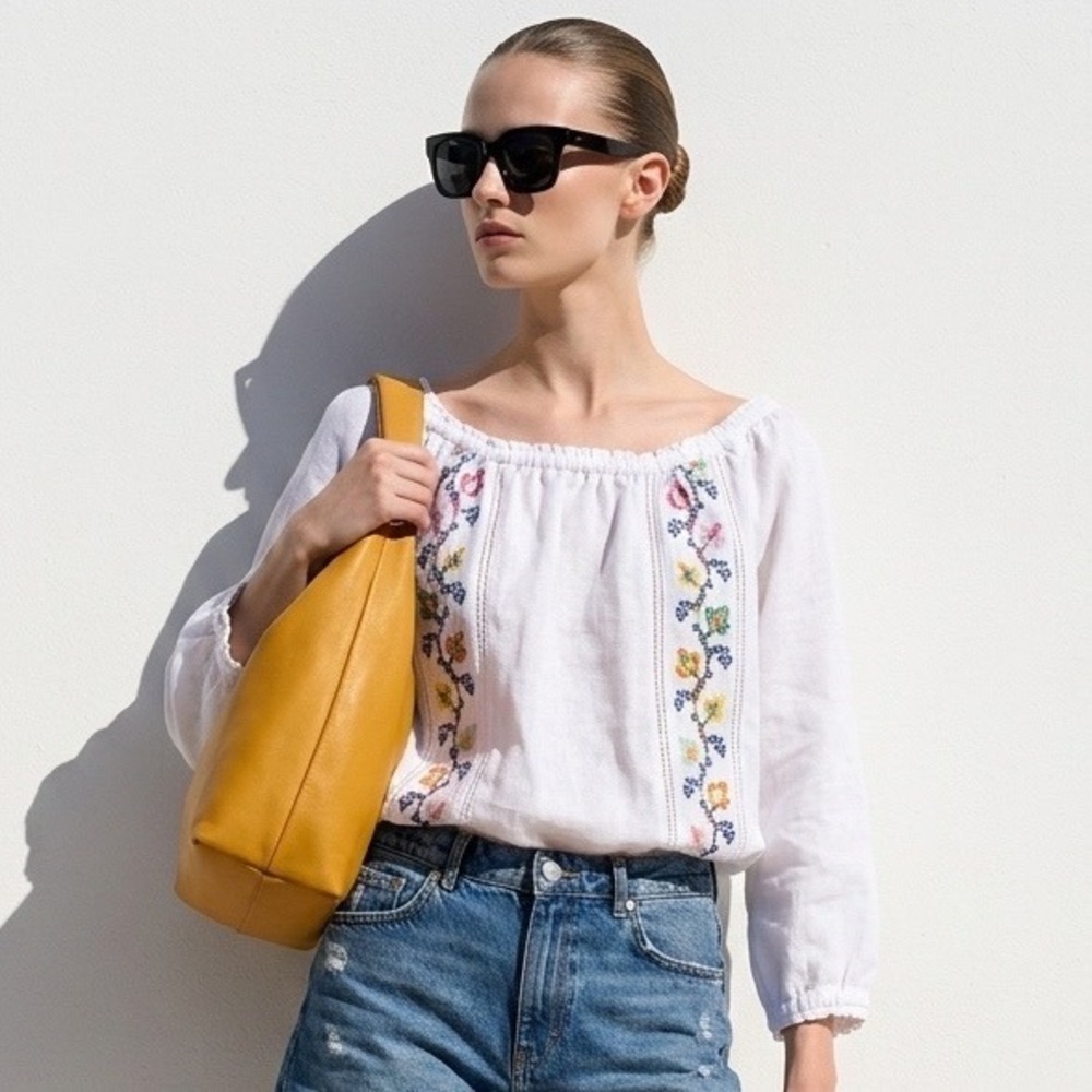 J. Jill Love Linen White Embroidered Floral Peasant Blouse Top Small Boho Lace